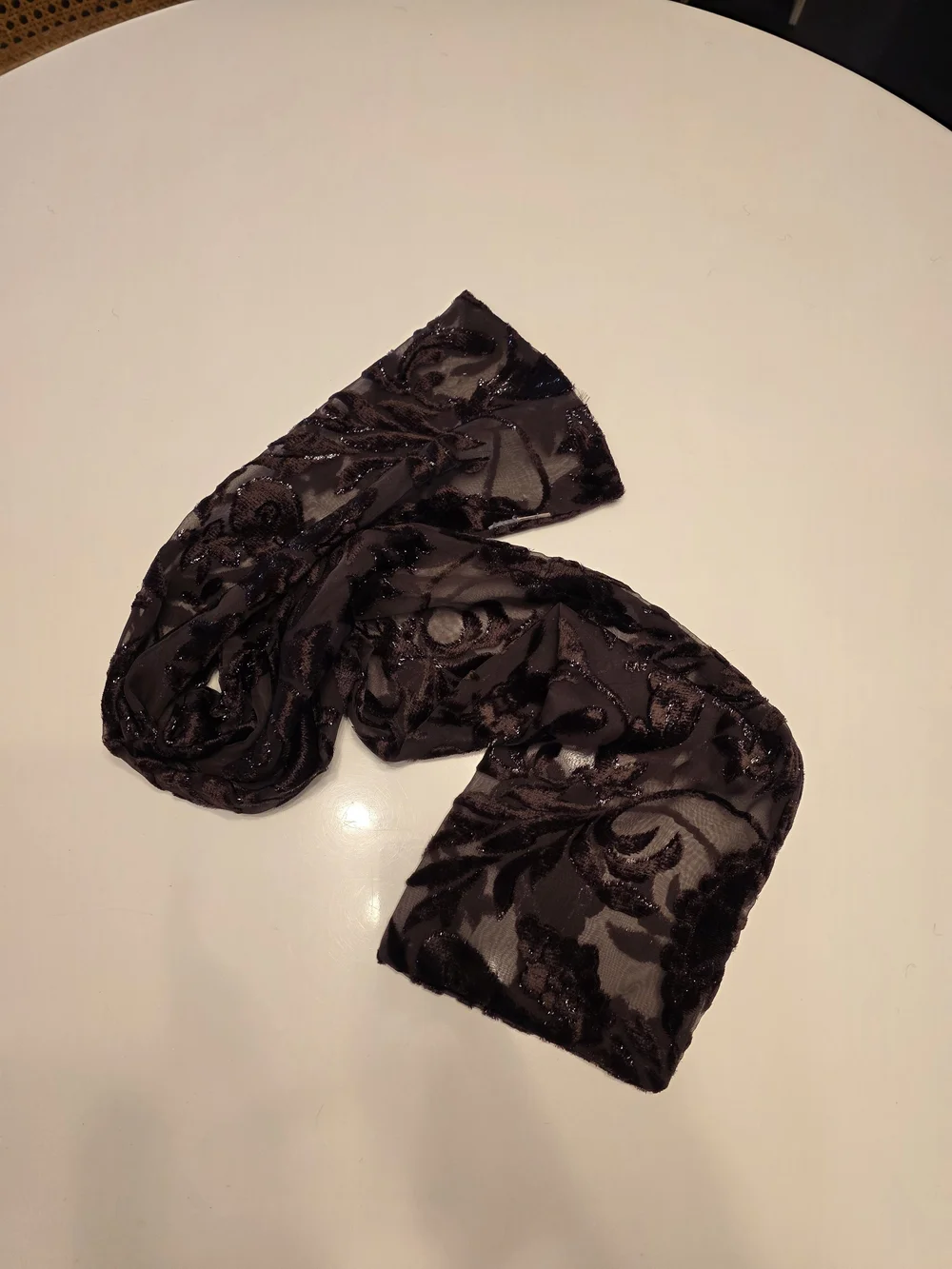 Vintage Y2K Whimsygoth Dark Brown Floral Velvet Burnout Scarf
